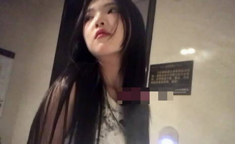 約瞭個大圈清純妹子-愛坤