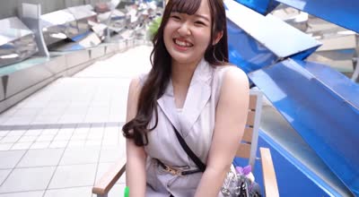 FC2PPV-4561682-童顏美乳21歲美發助理下班後沐浴